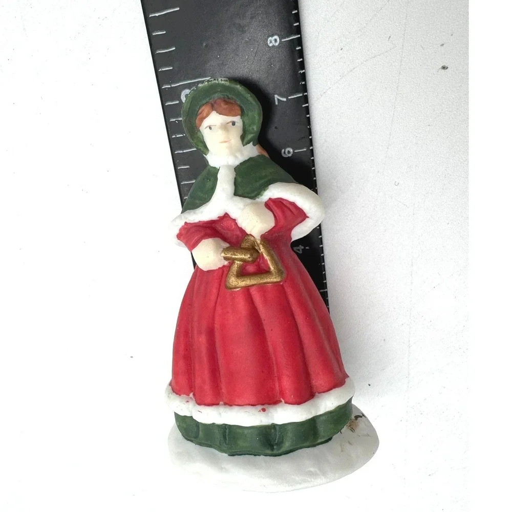Vintage Memories Collection Ceramic Christmas Village Porcelain Figures Carolers